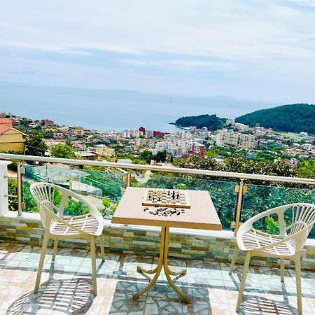 Mistral Inn Himare Bagian luar foto