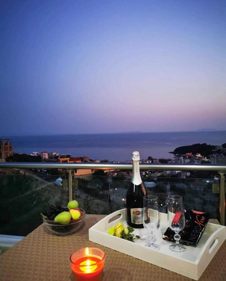Mistral Inn Himare Bagian luar foto