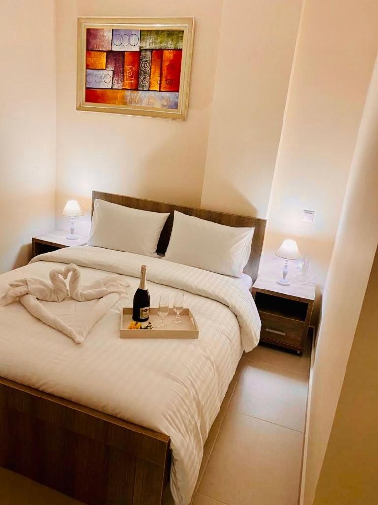 Mistral Inn Himare Bagian luar foto